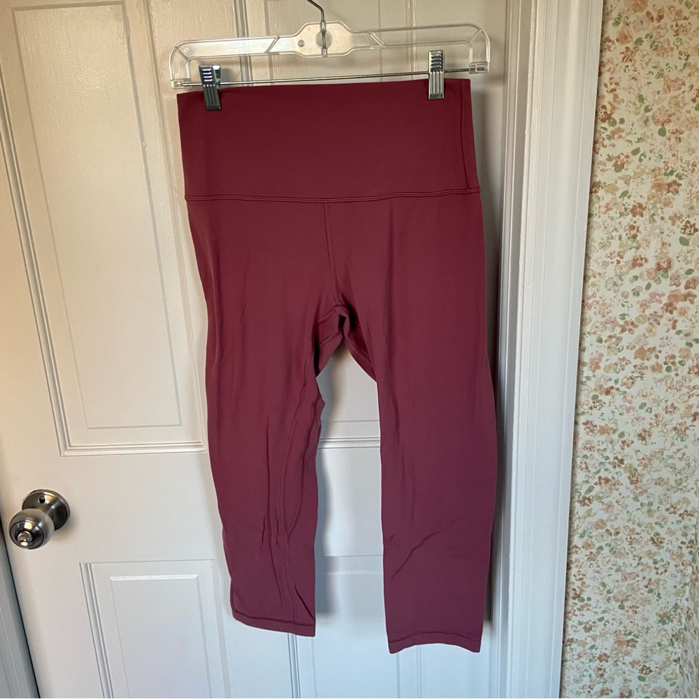 Lululemon Align Crop *21" in So Merlot
